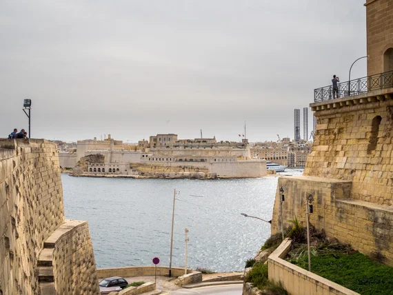 Fortification walls and bastions across the harbour