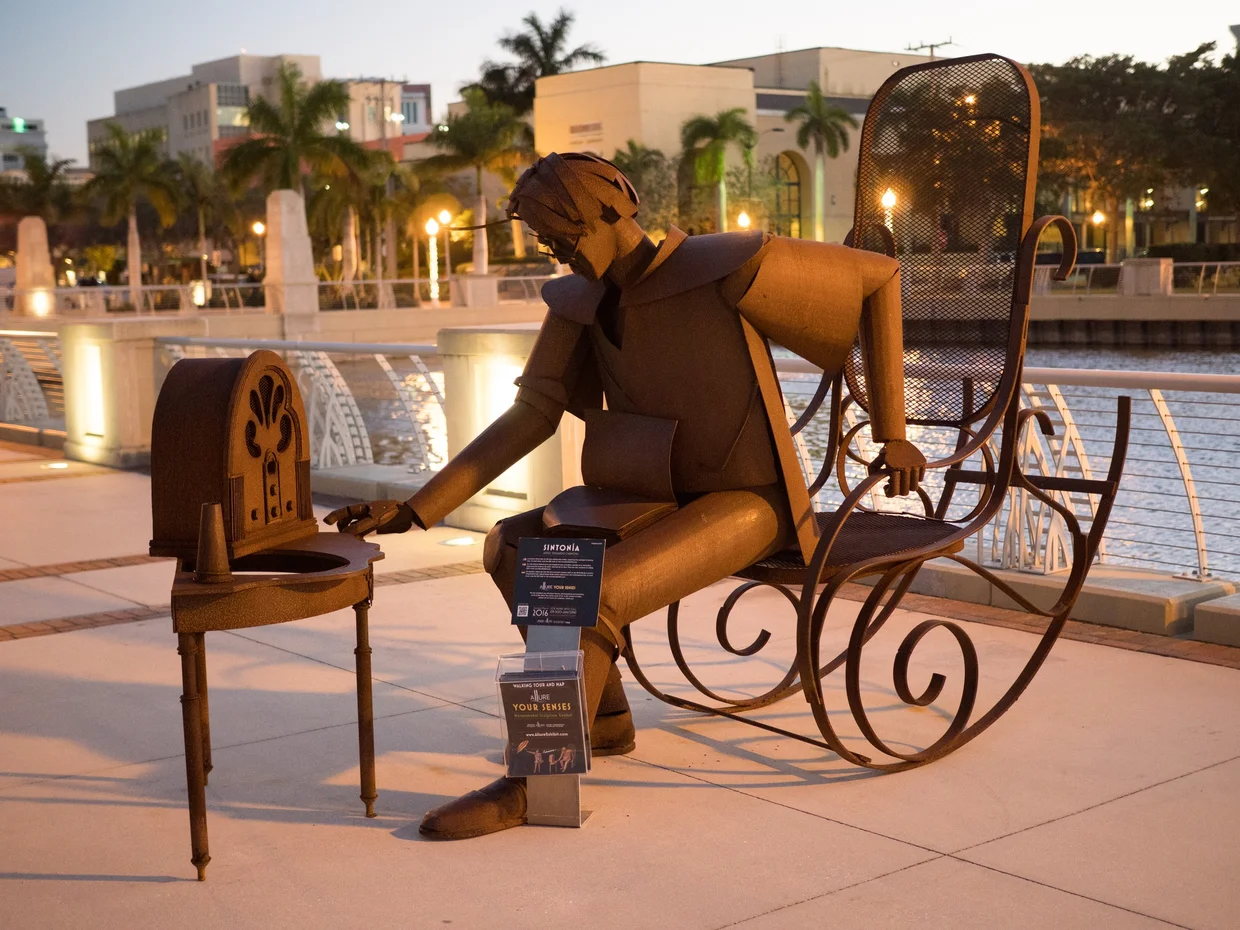 Sculpture on a waterfront promenade