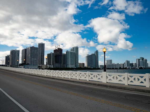 The Venetian Causeway entrance