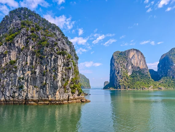 Ha Long Bay up close